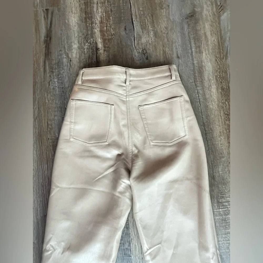 Size 6 Aritiza Melina Pant in color Saville - Picture 8 of 8